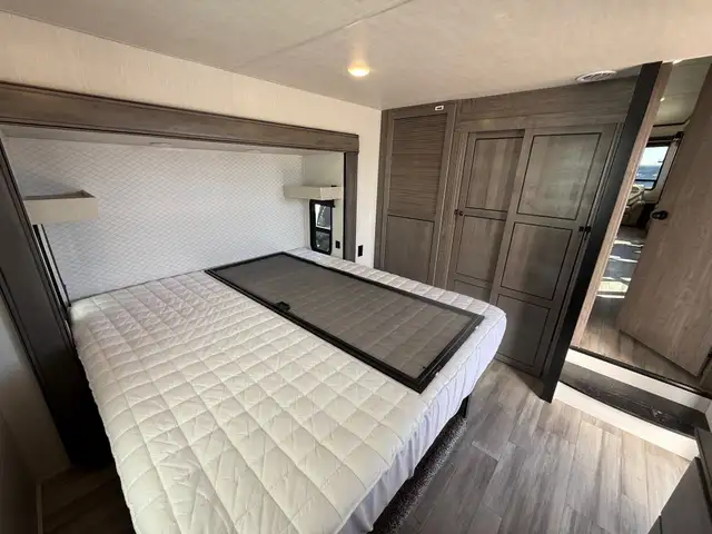 2022 Forest River Cedar Creek Cottage 40CDL in Travel Trailers & Campers in St. Albert - Image 26