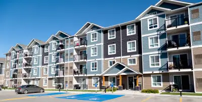 Pet-Friendly Two Bedroom One Bath with In-suite Laundry for Rent