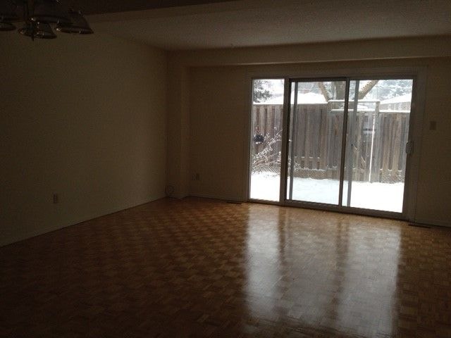 Spacious three bedroom townhouse for rent - 1 MONTH FREE* 2