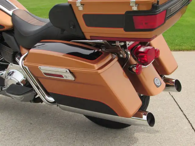 2008 Harley-Davidson FLTR Road Glide Low 49,000 KM Heated Grips, in Powerboats & Motorboats in Leamington - Image 27