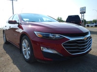 2023 Chevrolet Malibu LT Chevrolet Malibu LT 2023 ... Engine: 4 Cylinder Engine 1.5L/91CI L/100Km Ci... (image 2)
