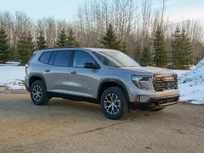 "AMVIC Licensed Business. AMVIC Licensee."