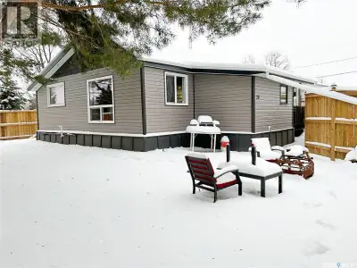 Welcome to 20 Second Avenue, located on a quiet street in the peaceful community of Aylsham, Saskatc...