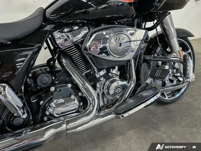 2024 Harley-Davidson FLTRX - Road Glide(TM) in Sport Touring in Calgary - Image 9