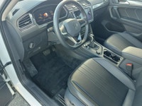 4Motioin All Wheel Drive Leather Interior Digital Cockpit Apple Carplay Android Auto Back Up Camera... (image 8)