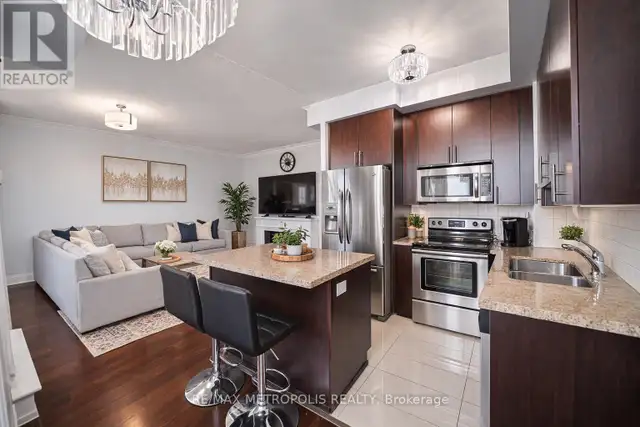 PH16 - 1070 SHEPPARD AVENUE W Toronto (York University Heights), in Condos for Sale in City of Toronto - Image 5