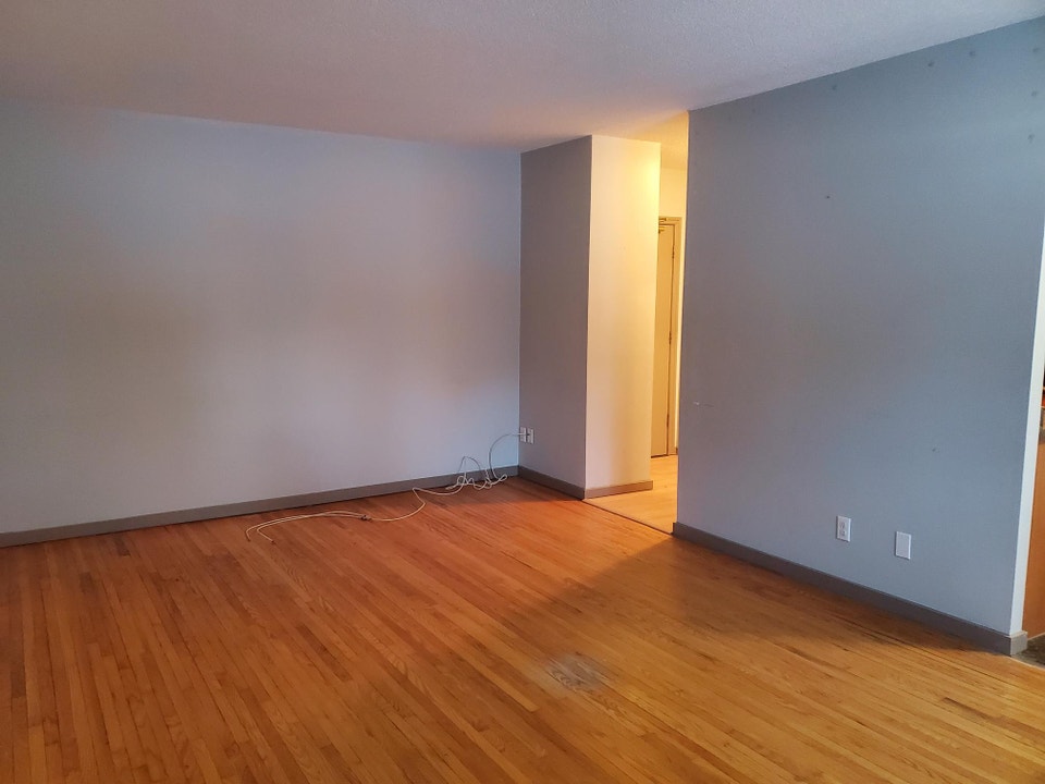 900 Norwich Avenue - 1 Bedroom Apartment for Rent 2