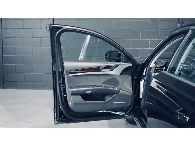 2014 Audi A8 L PANO/360CAM/NAV/20 IN RIMS/DRIVE ASSIST/BOSE in Cars & Trucks in Mississauga / Peel Region - Image 12