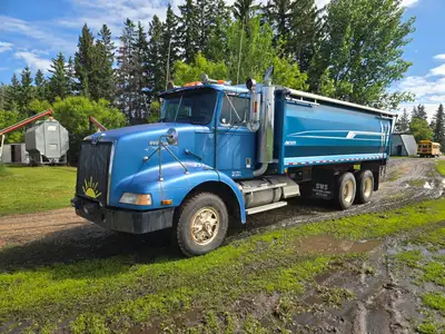 This item(s) are selling by Online Timed Auction Retirement Farm Equipment Auction for Early Dawn Fa...