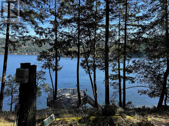 762 RIDGE ROAD Galiano Island, British Columbia in Houses for Sale in Sunshine Coast