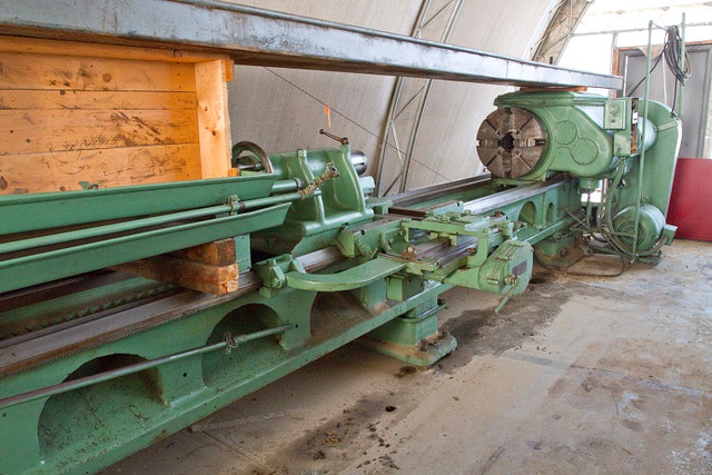 Lehmann 2516 Engine Lathe (1943) in Other Business & Industrial in Edmonton - Image 3