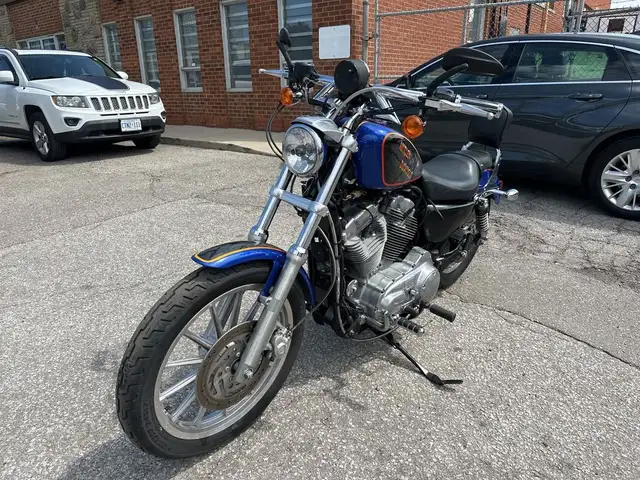2007 Harley-Davidson Sportster ~ SPORTSTER 883 ~ CUSTOM PAINT ~  in Street, Cruisers & Choppers in City of Toronto - Image 4