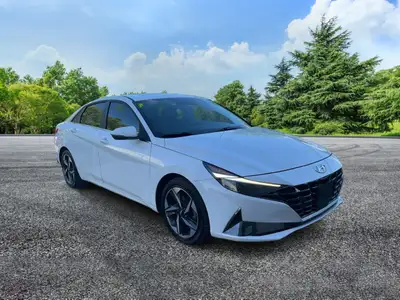 2022 HYUNDAI Elantra 2022 Hyundai Elantra Ultimate Tech | Cuir | NAVI | Toit Ouvant | $91 par semain...