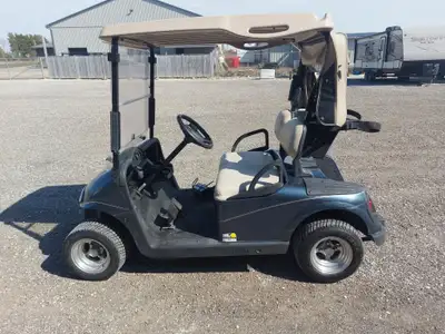 2008 EZ GO golf cart with crome mags ,head lights , new battery's The 2008 EZ-GO ST 2 SEATER is a ut...