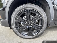 This GMC Acadia has a strong Gas 2.5L/ engine powering this Automatic transmission.*You Can't Beat t... (image 8)