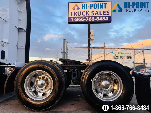 2023 KENWORTH T680 in Heavy Trucks in Mississauga / Peel Region - Image 14