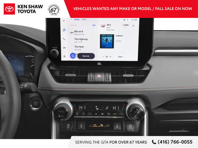 2025 Toyota RAV4 XLE LOW KM / SUNROOF / PUSH BUTTON START / P... in Cars & Trucks in City of Toronto - Image 8