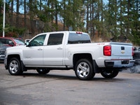 Proven Performer | Pre-Owned 2018 Chevrolet Silverado 1500 LT Crew Cab 4x4 with 5.3L V8 Stock #: [In... (image 1)