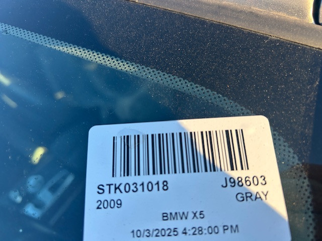 2009 BMW X5 Just in for parts at Pic N Save! in Auto Body Parts in Hamilton - Image 3