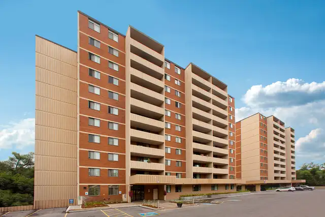 Premium 2-bedroom Apt Rental in the Heart of Downtown Georgetown in Long Term Rentals in Oakville / Halton Region - Image 22