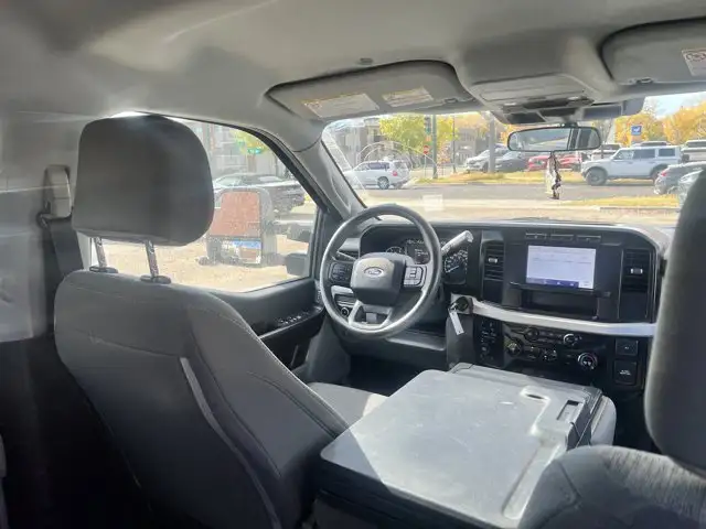 2024 Ford Super Duty F-350 SRW XL Crew Cab 176 | Remote Start in Cars & Trucks in Edmonton - Image 26