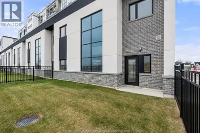 Exclusive LaSalle Condo. Welcome to Laurier Horizons, LaSalle's newest and most prestigious condomin...