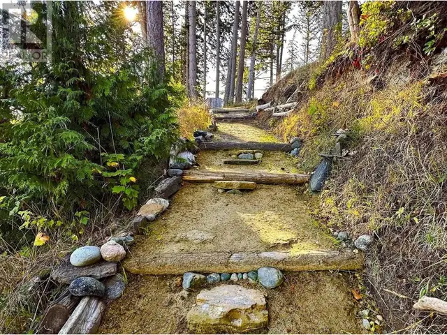 1901 EAST ROAD Other Islands, British Columbia in Houses for Sale in Comox / Courtenay / Cumberland - Image 30