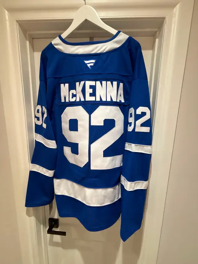Gavin McKenna Toronto Maple Leafs jersey in Hockey in Markham / York Region - Image 2