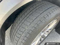 The advertised vehicle price is based on a promotional finance offer. Customers who purchase the veh... (image 9)