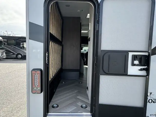 2024 Cross Trail 20BH in RVs & Motorhomes in Penticton - Image 7