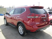 Thanks for viewing our South View Motors Inventory! 2019 Nissan Rogue SV AWD with Apple CarPlay, And... (image 8)