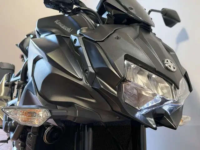 2020 Kawasaki Z H2 in Sport Bikes in City of Montréal - Image 6