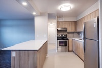 For a limited time only, enjoy 1 month of free rent!* *Select suites only. Some conditions apply. Pr... (image 3)