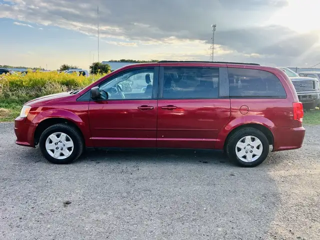 2011 Dodge Grand Caravan 4dr Wagon SXT in Cars & Trucks in Oakville / Halton Region - Image 7