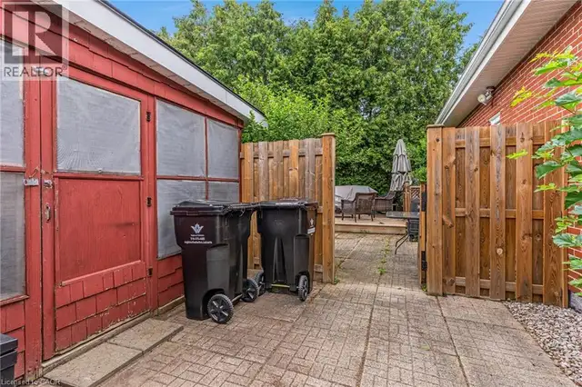 805 ROCKWAY Drive Kitchener, Ontario in Houses for Sale in Kitchener / Waterloo - Image 18