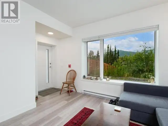 2-20 WANN ROAD Whitehorse, Yukon in Houses for Sale in Whitehorse - Image 7