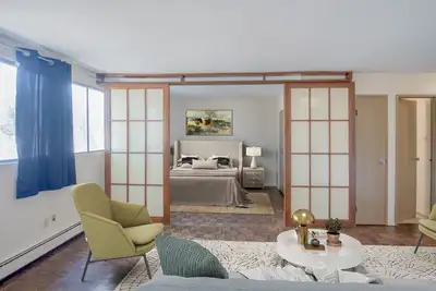 Small-town living at a 40-minute commute to the city of Winnipeg. This quiet block is close to all t...