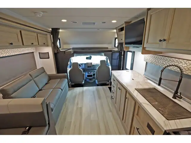 2026 Forest River Sunseeker 3010 2026 NEUF Classe C 31 pieds + c in RVs & Motorhomes in Laval / North Shore - Image 25
