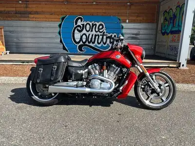 Displacement: 76.28 cu.in. (1,250 cc) Engine Type: Revolution?, 60 deg. V-Twin Bore and Stroke: 4.13...