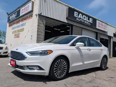 SE AWD | Leather | Navigation | Sunroof | Remote Start | Backup Camera w/ Rear Park Sensors | Apple...