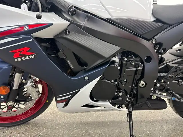 2025 Suzuki GSX-R600M5 GSXR600 - V6509 - -No Payments for 1 Year in Sport Bikes in Markham / York Region - Image 17