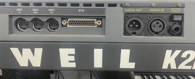 Kurzweil K2VX Electric Keyboard Synthesizer in Pianos & Keyboards in City of Toronto - Image 6