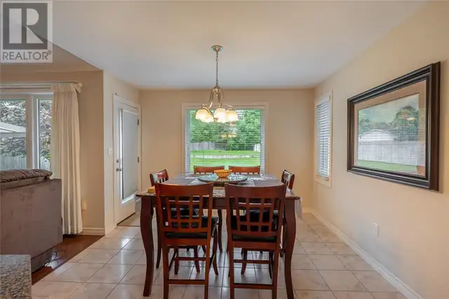 189 Stathis BOULEVARD Sarnia, Ontario in Houses for Sale in Sarnia - Image 9