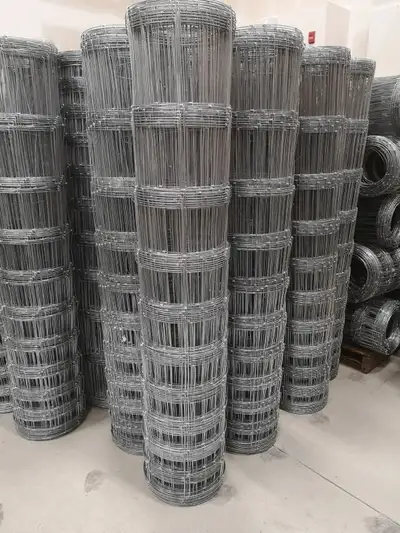 Cattle Fence, 10 horizontal wire, 3.5"-8"X6", 4'X330', View more