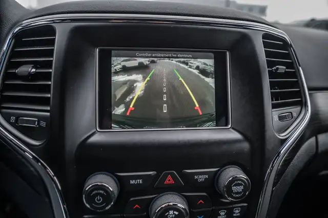 2020 Jeep Grand Cherokee Laredo * V6 * Jamais accidenté * Toujou in Cars & Trucks in City of Montréal - Image 23