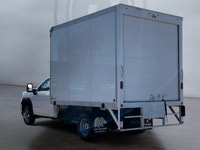 The 2022 GMC Sierra 3500 has the size and the power for tough jobs, with considerable capabilities a... (image 7)