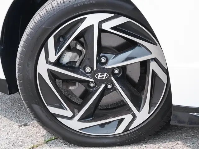 2025 Hyundai Sonata Preferred-Trend Heated & Ventilated Front...546142102006026245