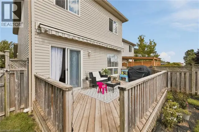 116 HENHOEFFER Crescent Kitchener, Ontario in Houses for Sale in Kitchener / Waterloo - Image 25