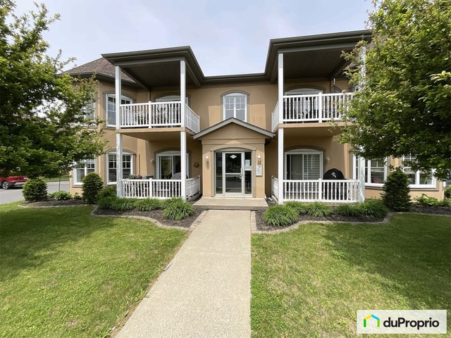 $305,000 - Condominium for sale in Granby — photo 2