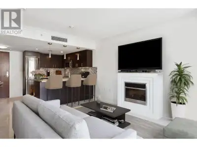 Introducing 'Pinnacle Residences´ at The Pier, where luxurious urban living meets unparalleled conve...